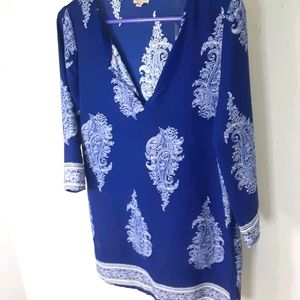 Blue paisley design tunic top sz medium